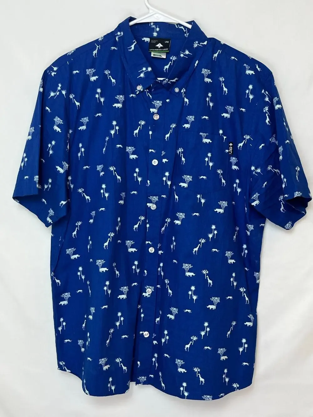 LRG Men’s XL Blue/White Safari Print Short Sleeve Button-Front Shirt Streetwear